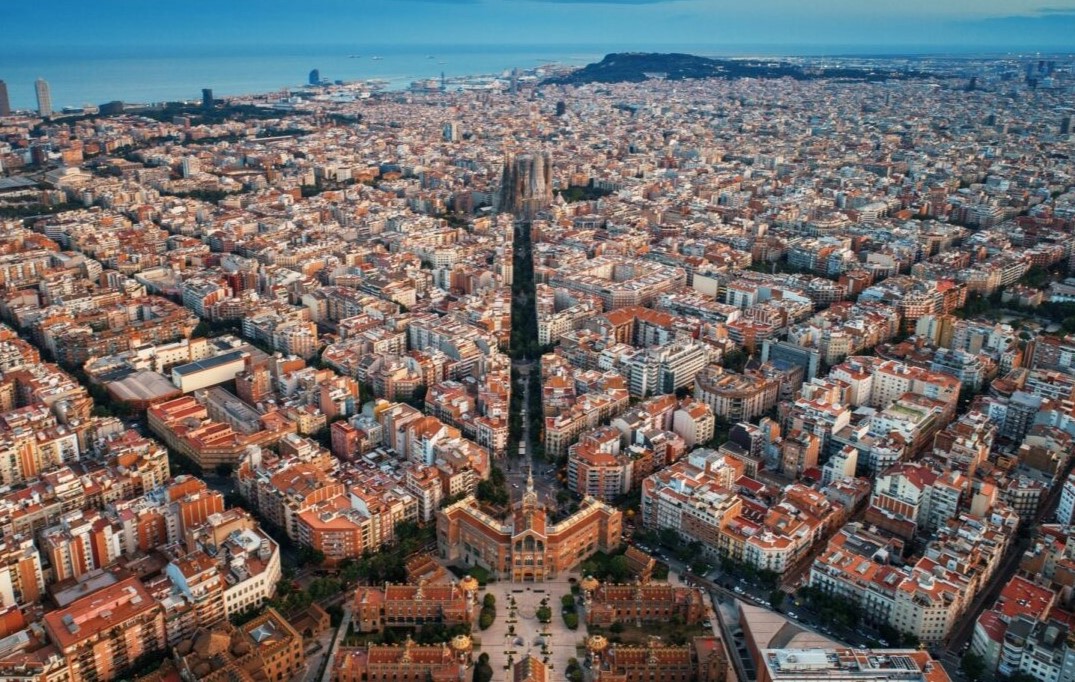 Barcelona ndalon turistet e huaj te marrin apartamente me qira deri ne vitin 2028